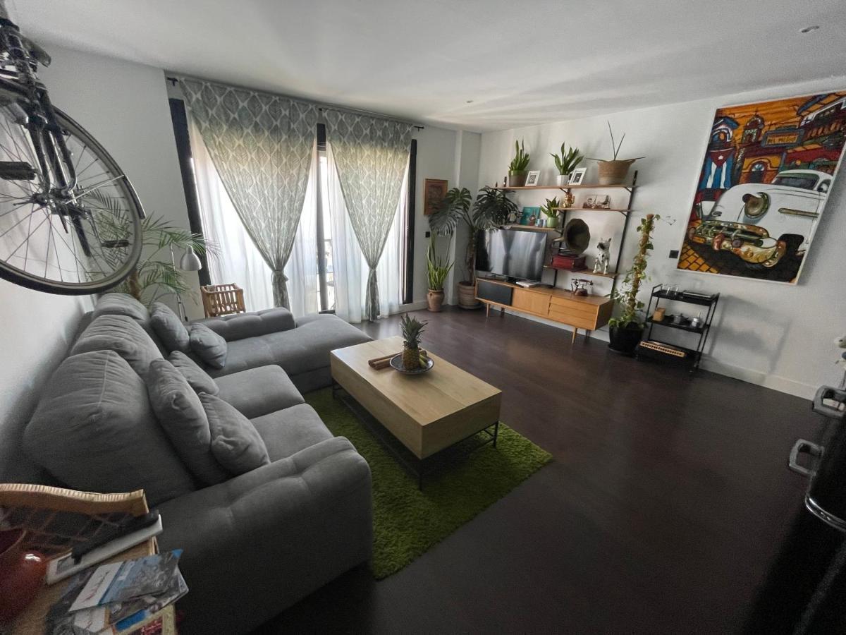 Charming home with private terrace,heart of Málaga Exterior foto